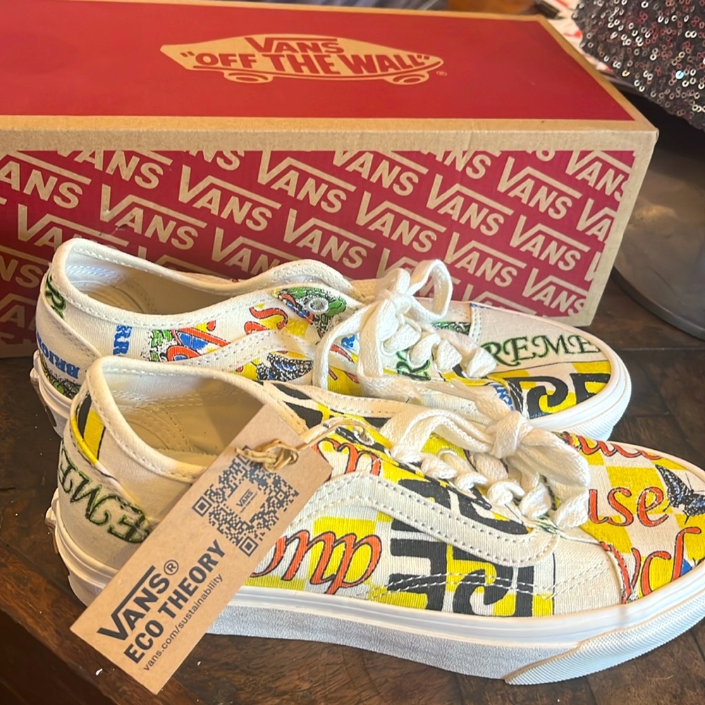 COPY - NWT Vans “Old School Tape” Sneakers Women’s 8, Men’s 6.5 New with Tag & …